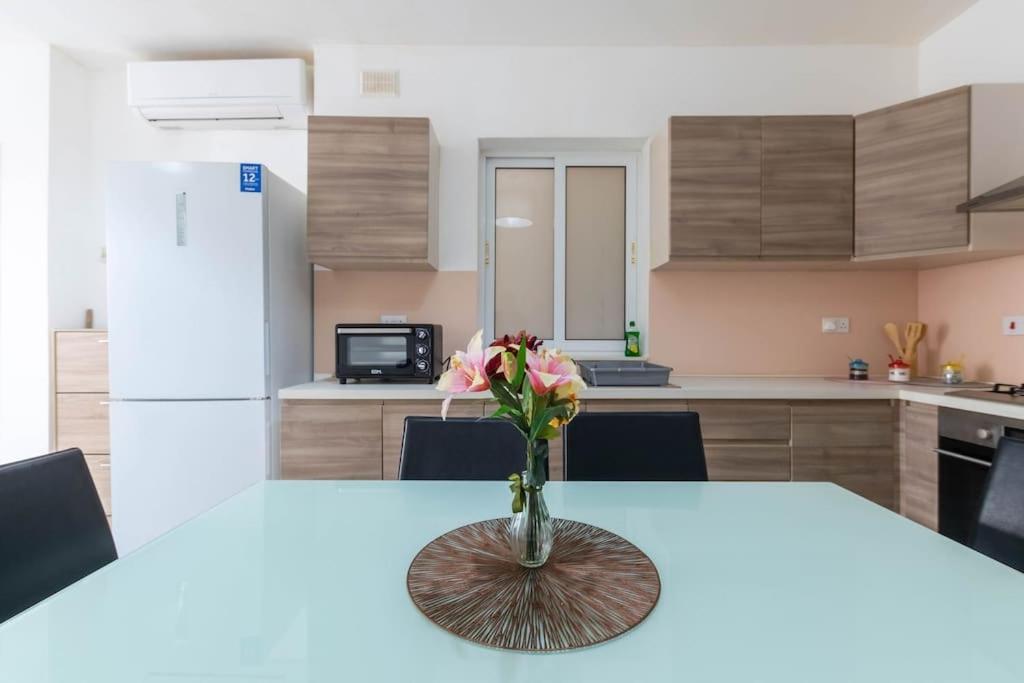 Cozy Apartment, Close To The Sea C4 圣保罗湾城 外观 照片